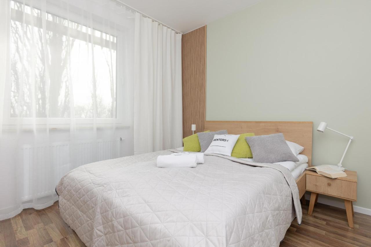 Stacja Wola Apartments With Parking By Noclegi Renters Varsovie Extérieur photo